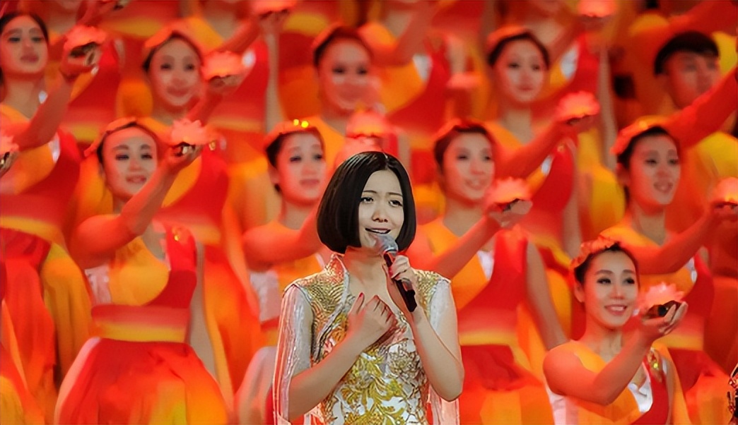 姚贝娜春晚现场,姚贝娜有哪三次上春晚