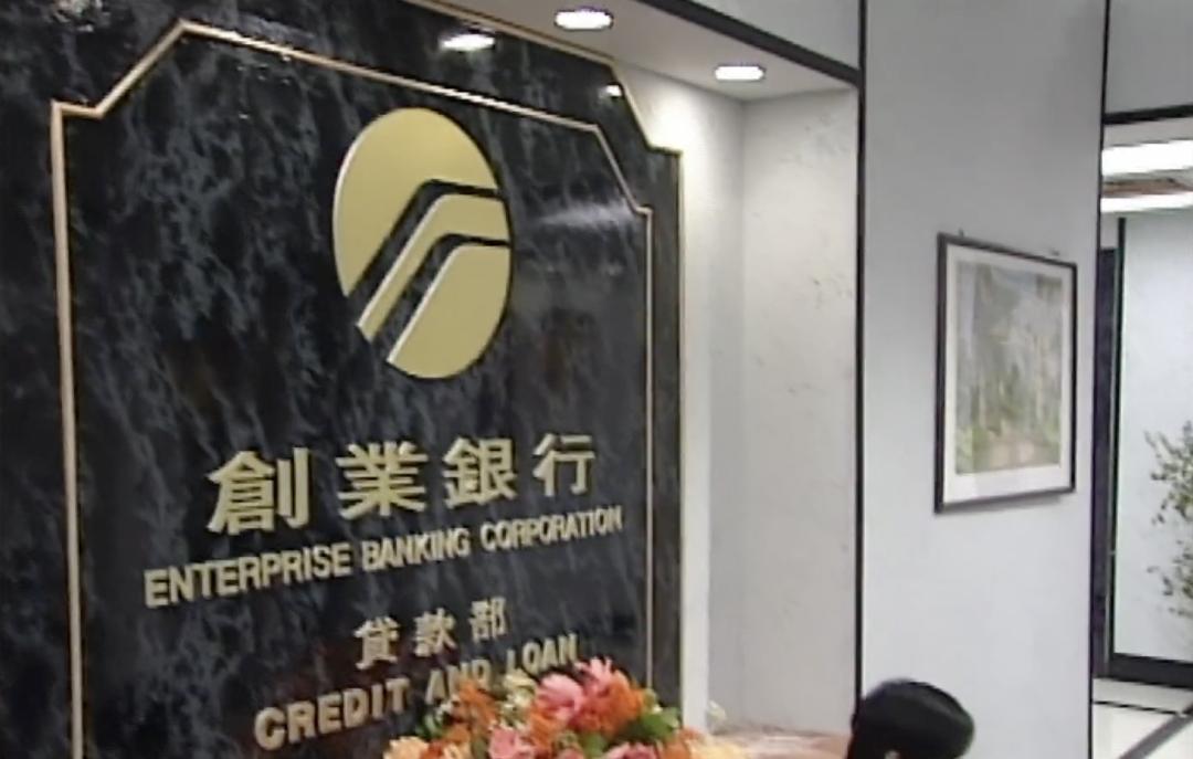 美艳、魅惑，港剧第一复仇女神