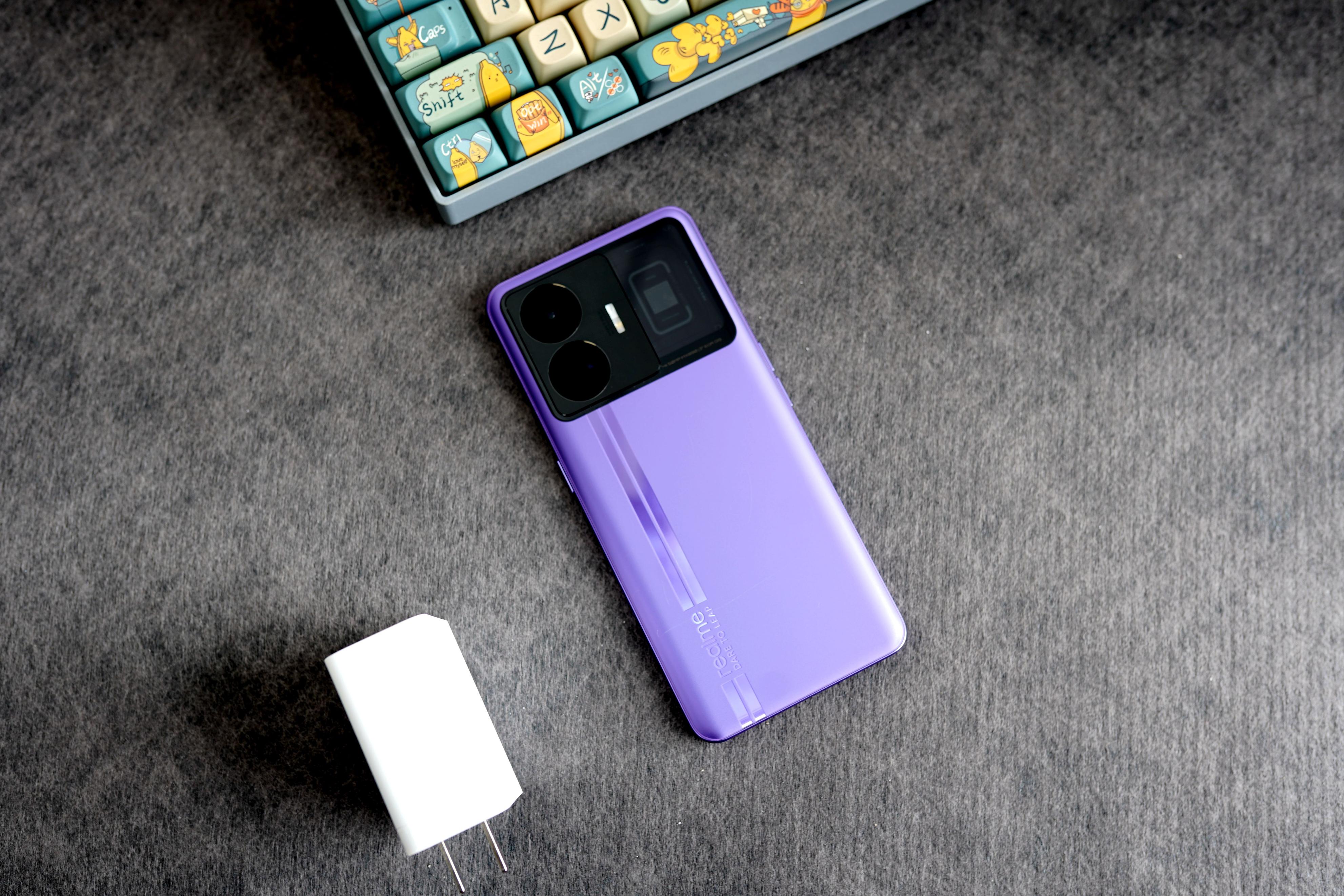 推荐一款比较实用的oppo手机,oppo目前哪一款手机最值得入手