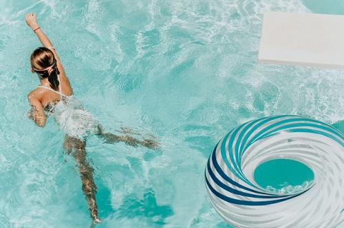 更年期肚子上的赘肉怎么来的,更年期肚子变大吃什么中药