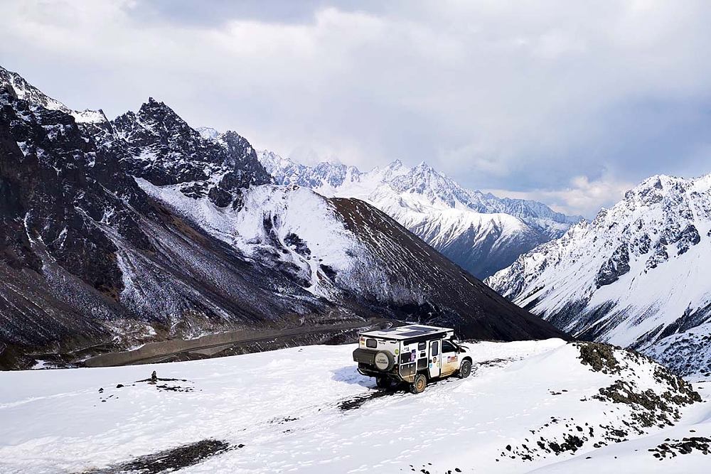 麦卡佰客远征越野房车价格,麦卡越野升顶四驱房车