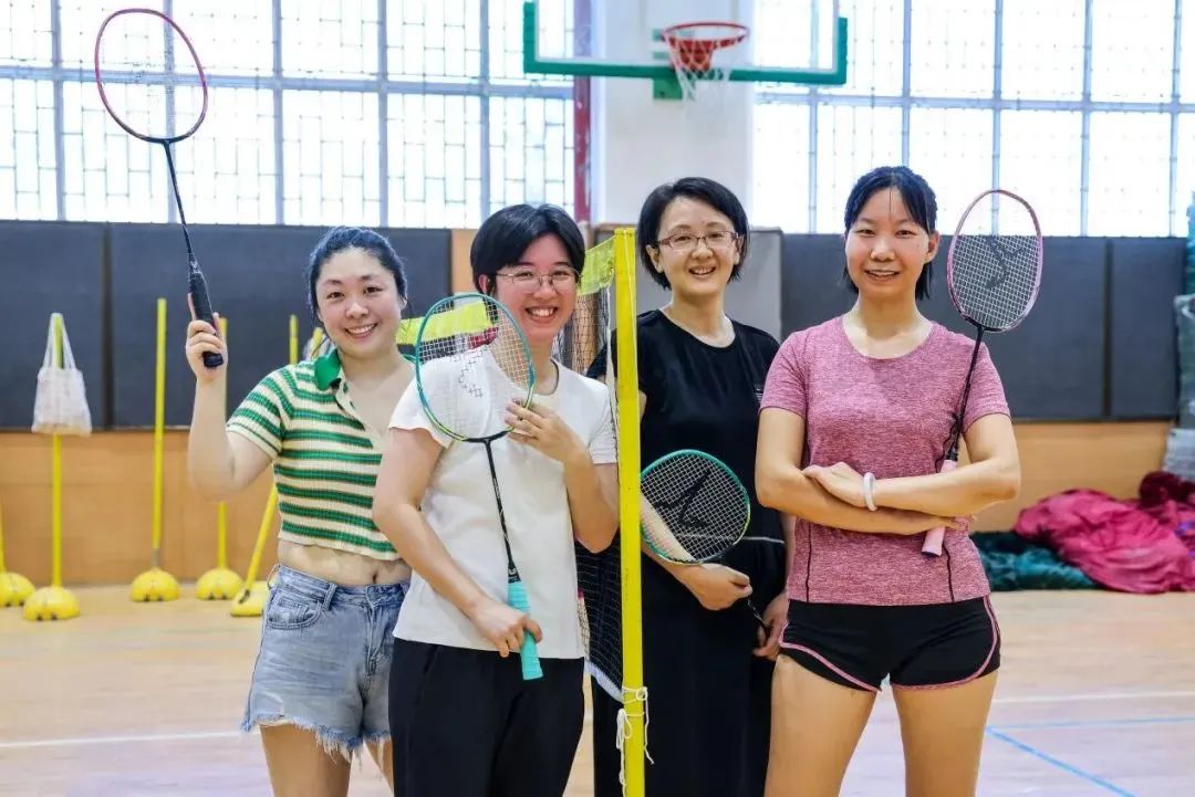 周末体育场馆开放的可行性,学校开放体育场馆的好处