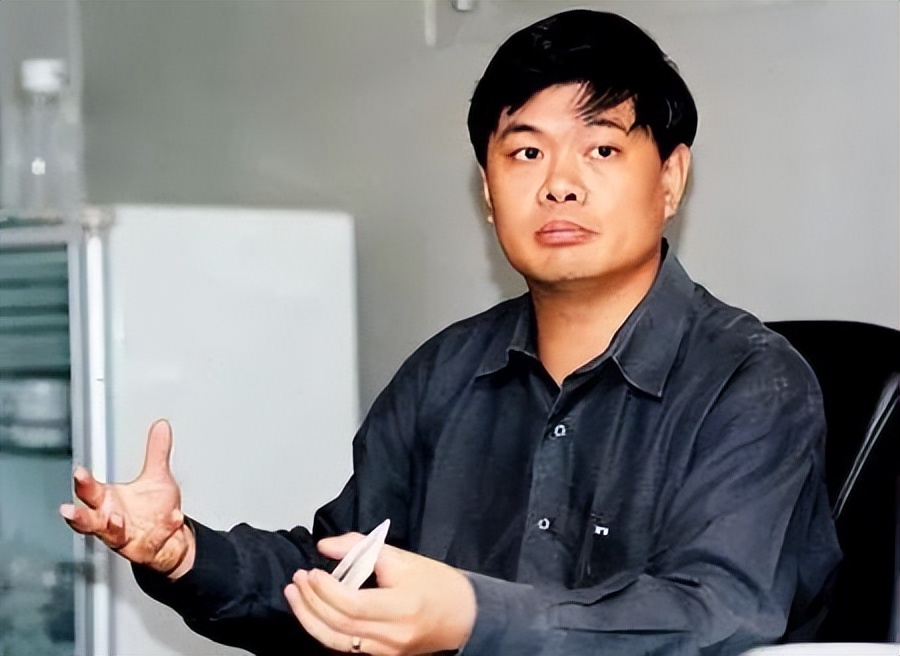 通信历史,亚信ceo丁健的个人资料