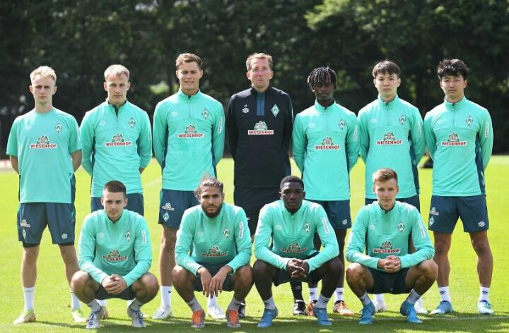 好消息国足稳进12强,国足或迎来2大王牌加入