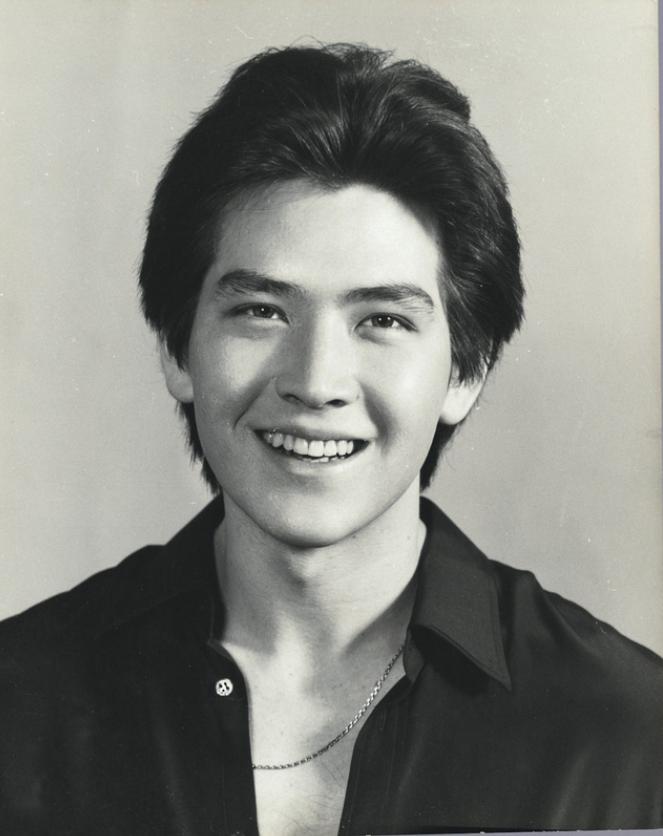 至今不婚的8位男星,5位至今未娶的大龄男星