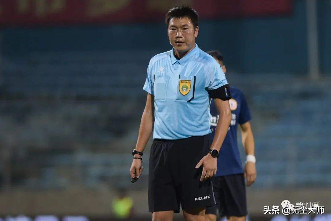 中超裁判吹完最后一场比赛,中甲赛程大连对苏州首发