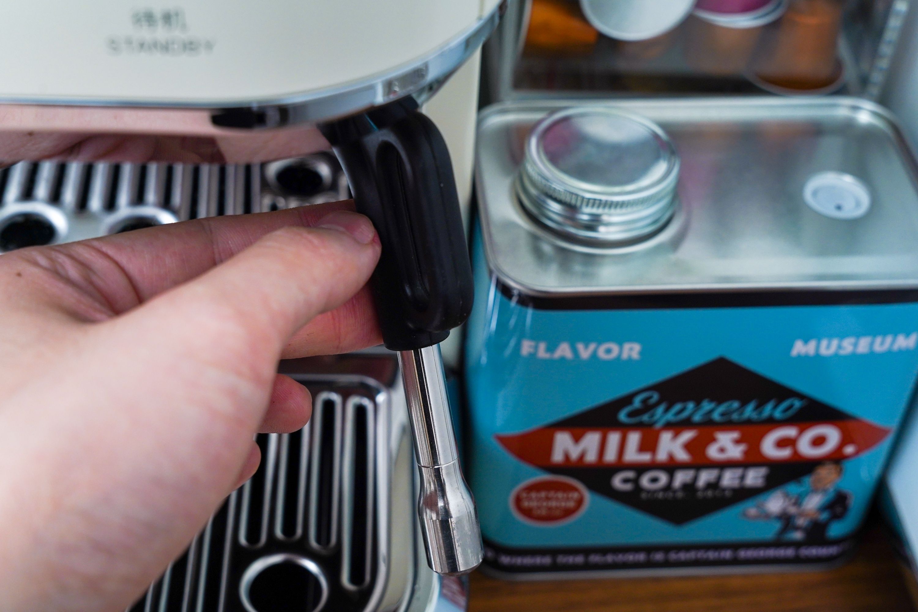 轻松玩转半自动咖啡机！一文搞懂半自动咖啡机的选购、使用与维护