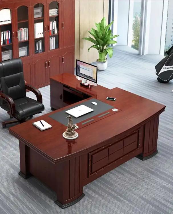 办公桌右后侧摆绿植,办公桌上摆什么绿植旺桃花运