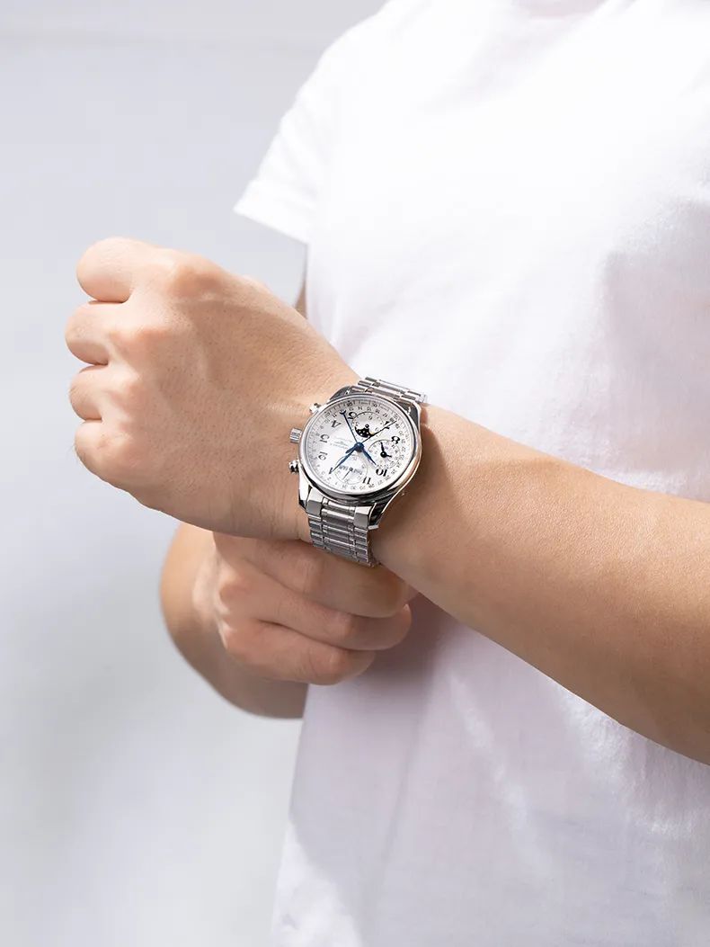 万国劳力士欧米茄卡地亚怎么选,万国和欧米茄劳力士哪个档次高