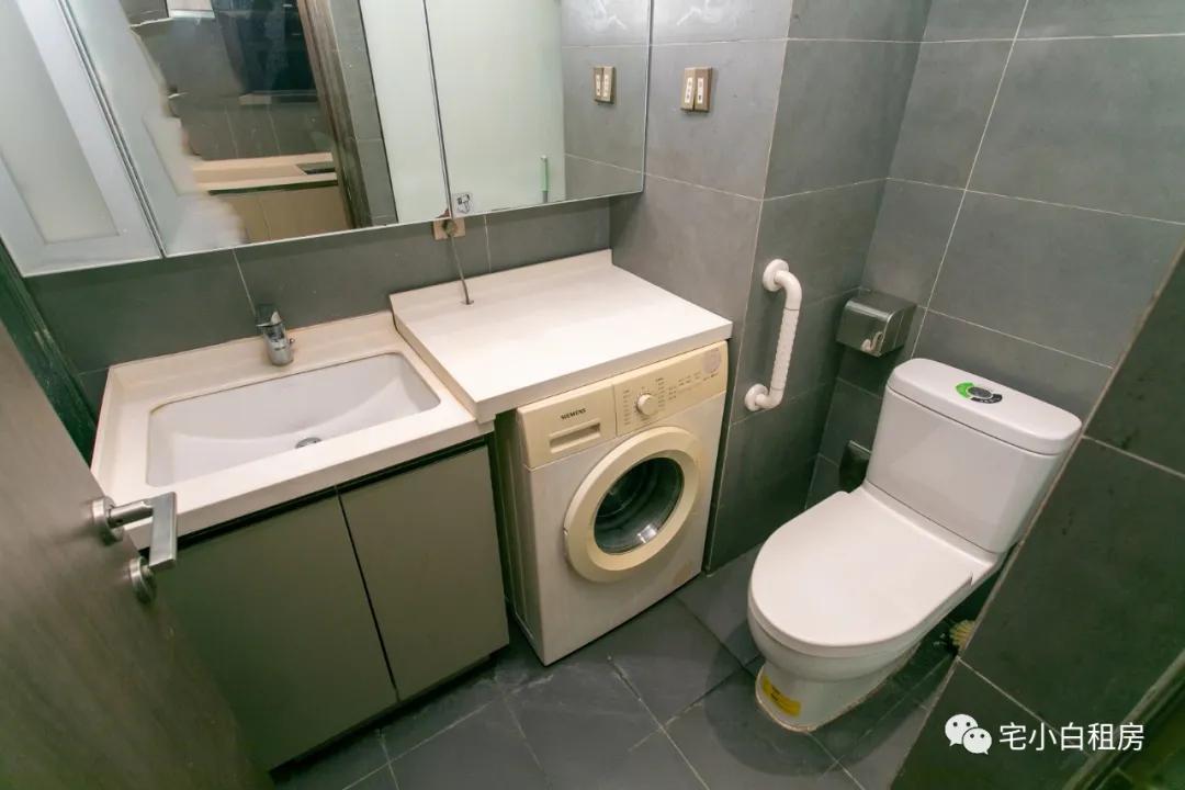 顶级复式单身公寓奢华,深圳金众繁华里为什么那么便宜