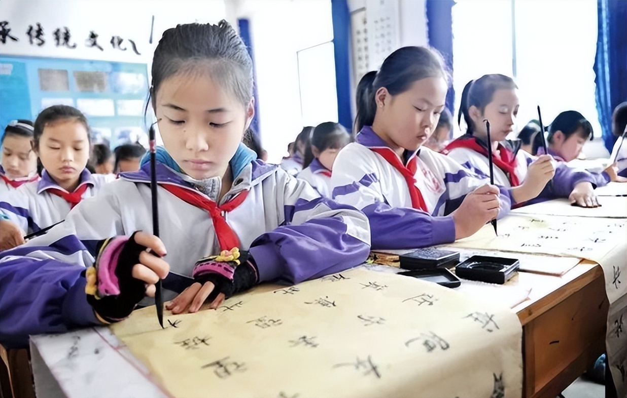 适合初中生的神仙字体教程大气,适合小学生写的神仙字体速成