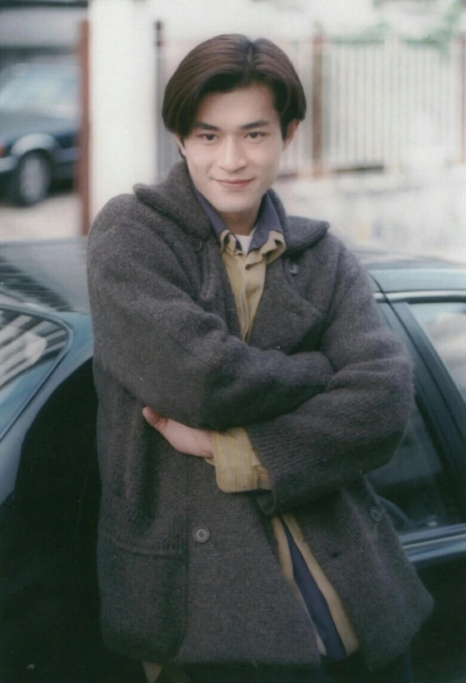 至今不婚的8位男星,5位至今未娶的大龄男星