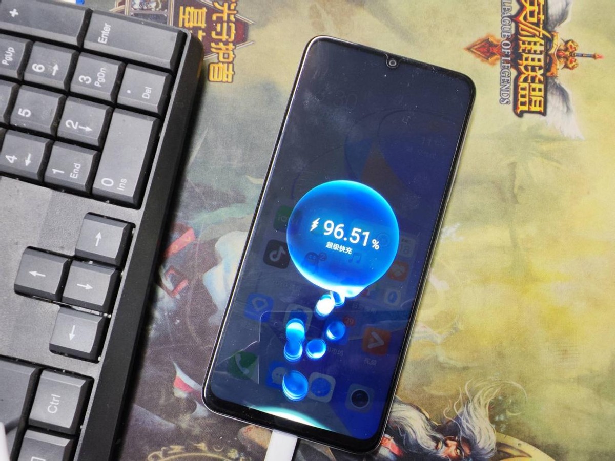 这才是真香5g中端机,这才是荣耀真香千元机