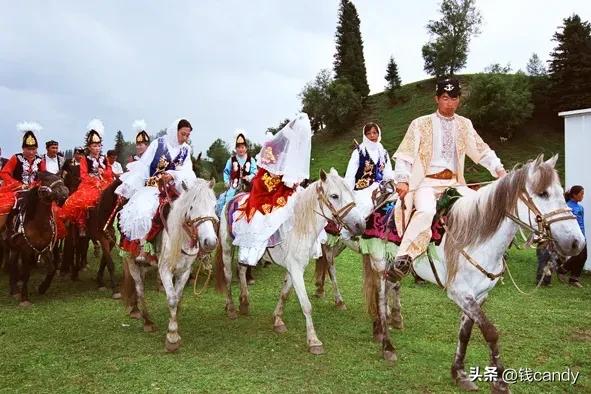 哈萨克族婚礼给新娘唱的歌,哈萨克族哭嫁歌完整视频