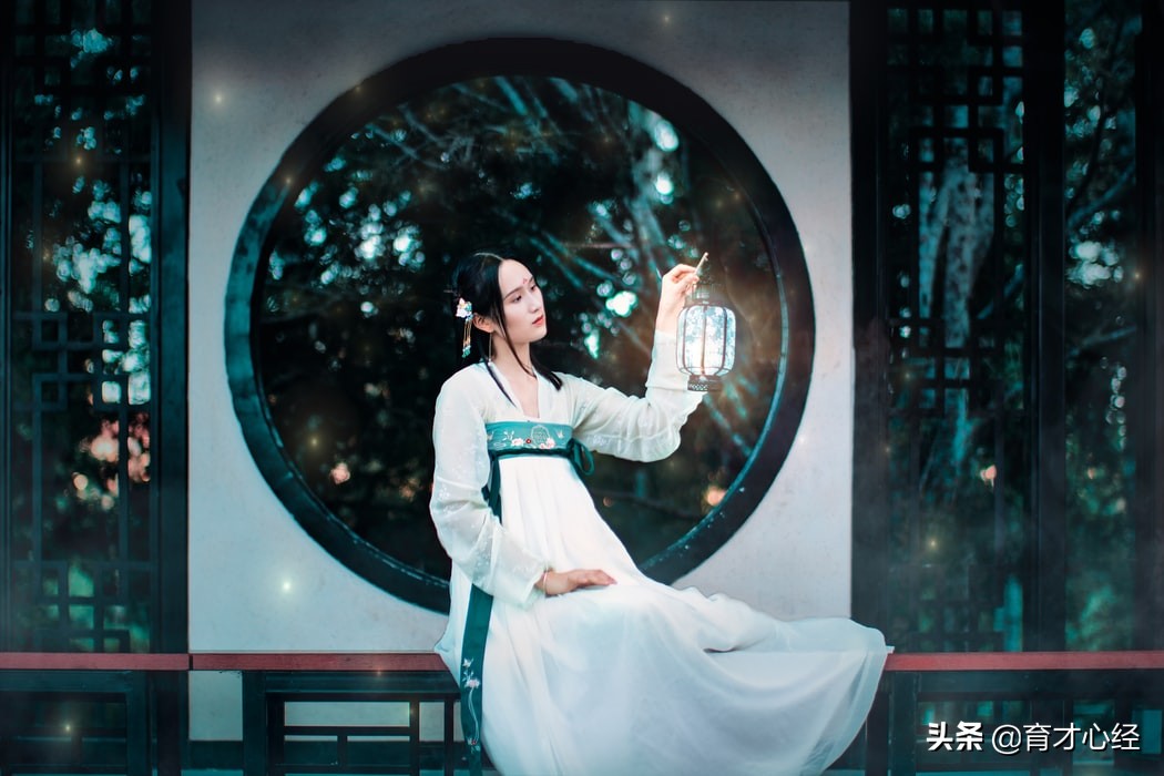 硬笔书法字帖古诗词,小学硬笔书法字帖唐诗80首