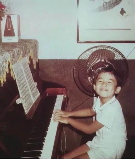 周杰伦谈恋情史,周杰伦回顾他的过往情史