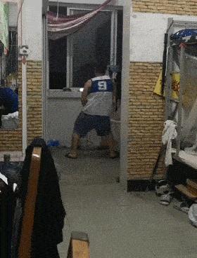 老婆承认出轨认错了,老婆出轨认错了该原谅她吗