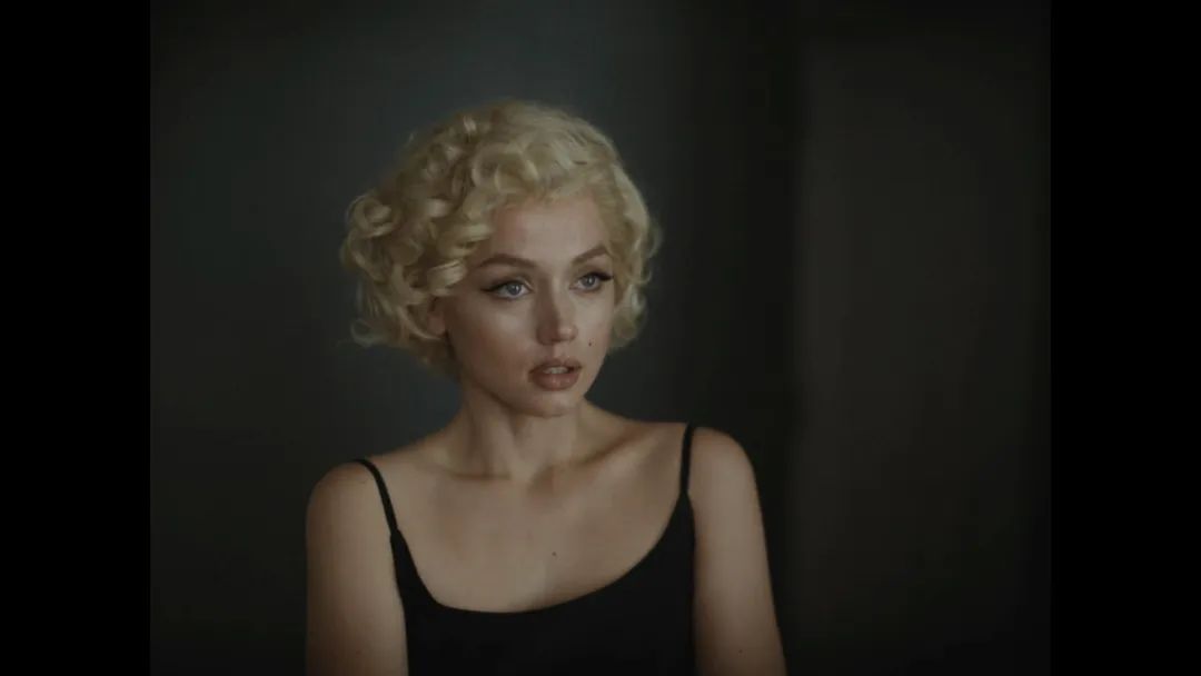 《金发梦露》：都说它失实，究竟有多失实？