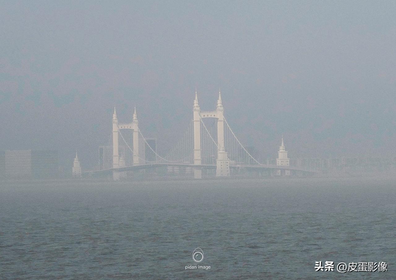 专业摄影师教你怎样才能更清晰,摄影明暗对比照片教学