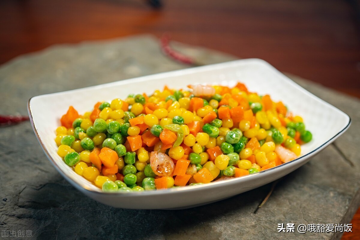 超市卖速冻玉米虾仁最简单的做法,爆炒虾仁的家常做法简单又好吃