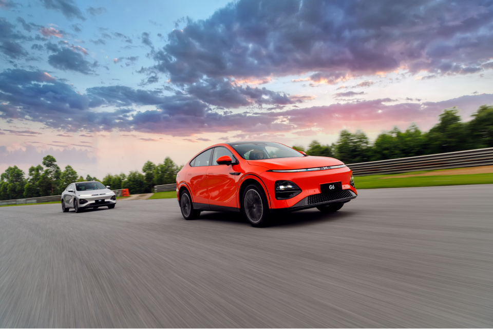 纯电汽车谁能打败modely,操控比modely更好的新能源车