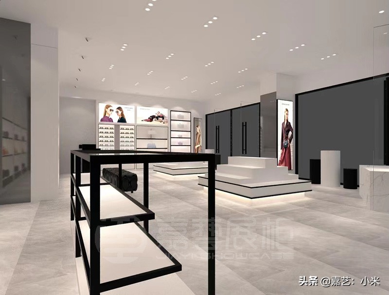 如何经营一家好的包包店？展柜厂家分享经营方法