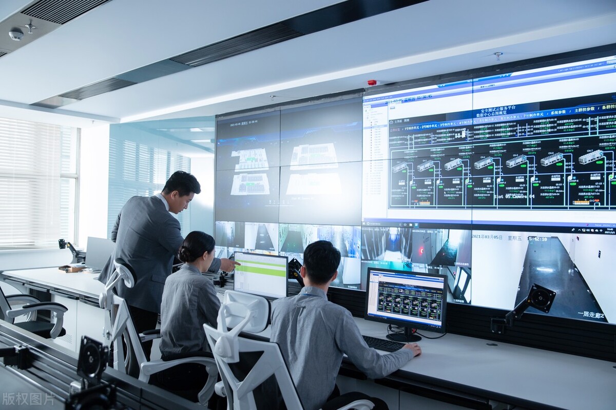 鹏鼎控股集团的董事长,鹏鼎控股集团发展前景