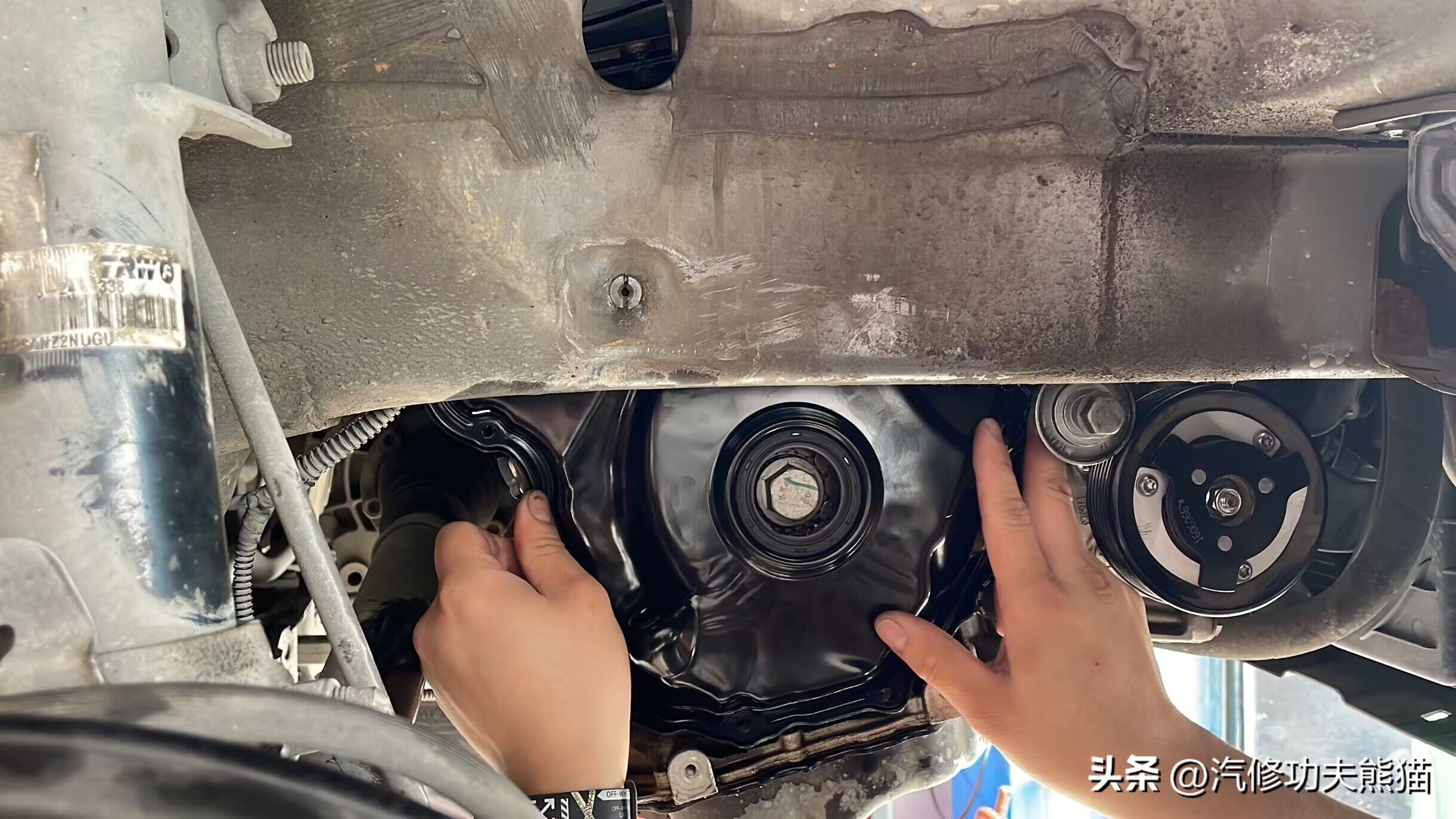 2017款大众迈腾10万公里烧机油,十年的迈腾怎么样后期维修费用