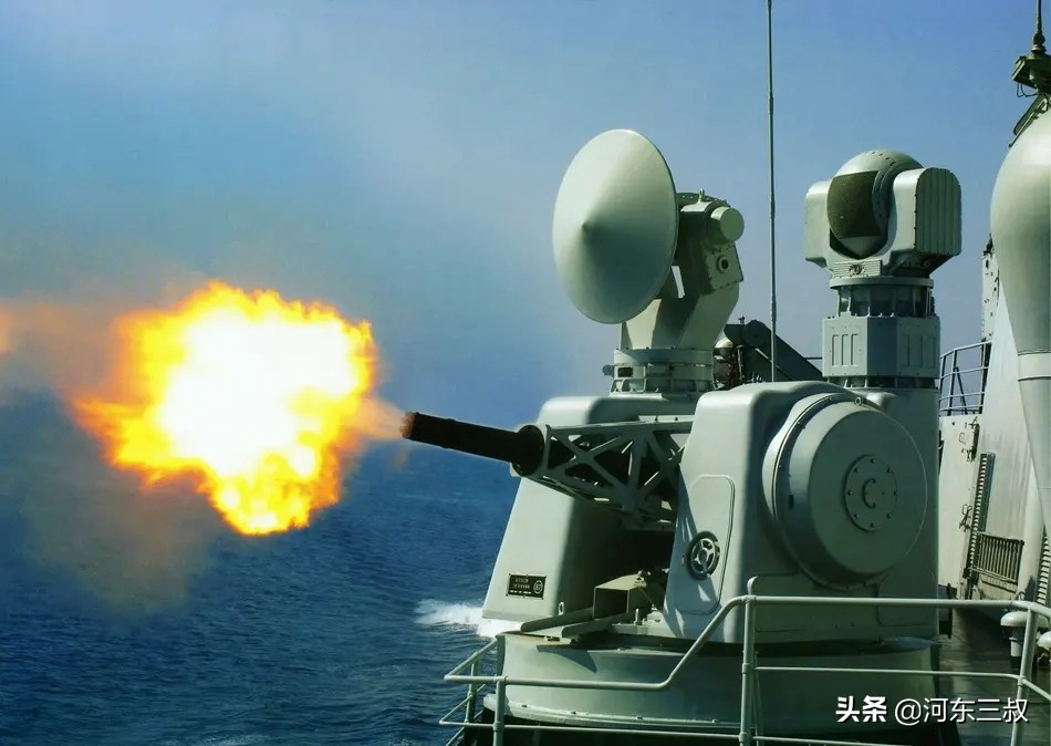 055只有一门近防炮够用吗,055为什么只装一门主炮