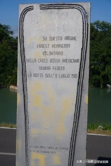 海明威根据一战写的作品,海明威与鲨鱼搏斗