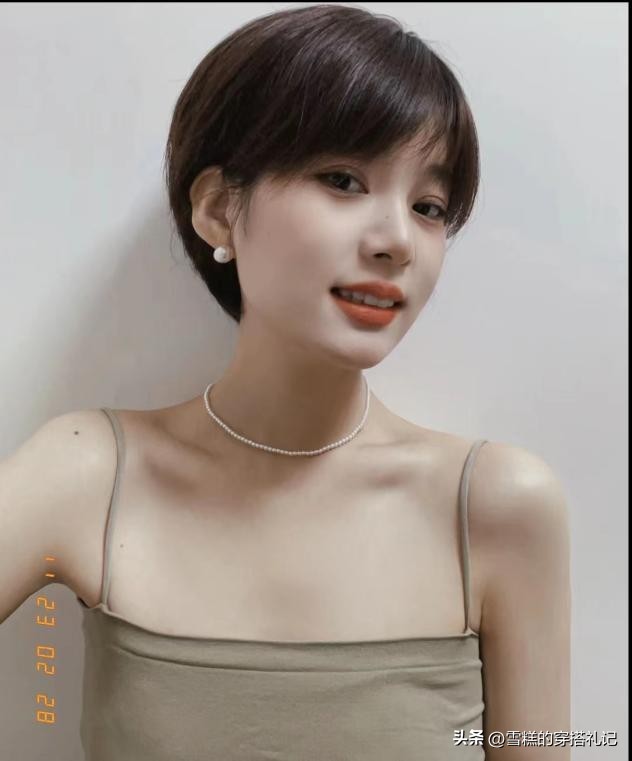 好减龄的齐耳短发轻盈灵动又气质,好看又洋气的女生齐耳短发