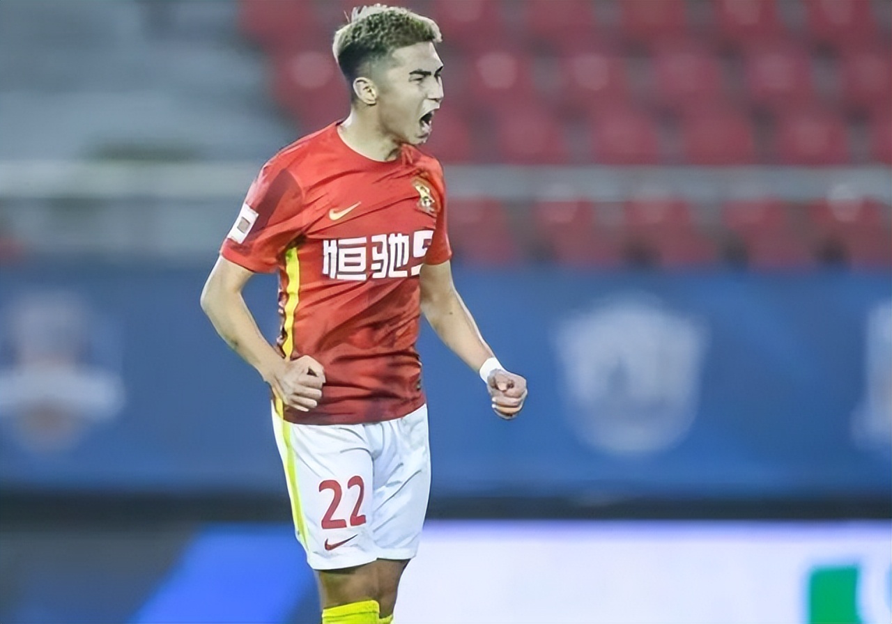 中国男足超帅过人,中国足球目前最有天赋的球员