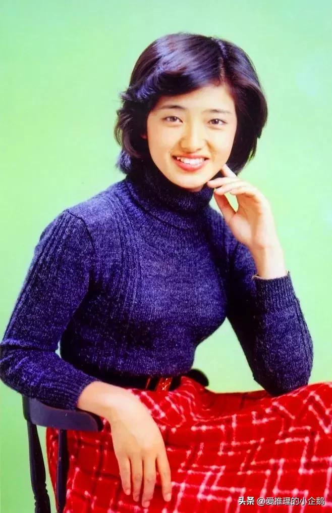 一代女神山口百惠近照,山口百惠是一场遥远而熟悉的旧梦