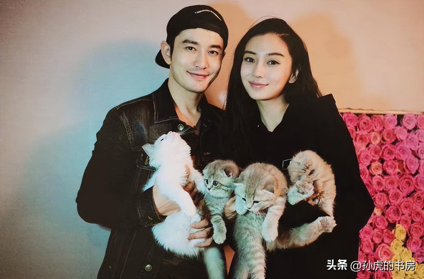 baby机场小海绵曝光,网上晒出angelababy陪儿子小海绵