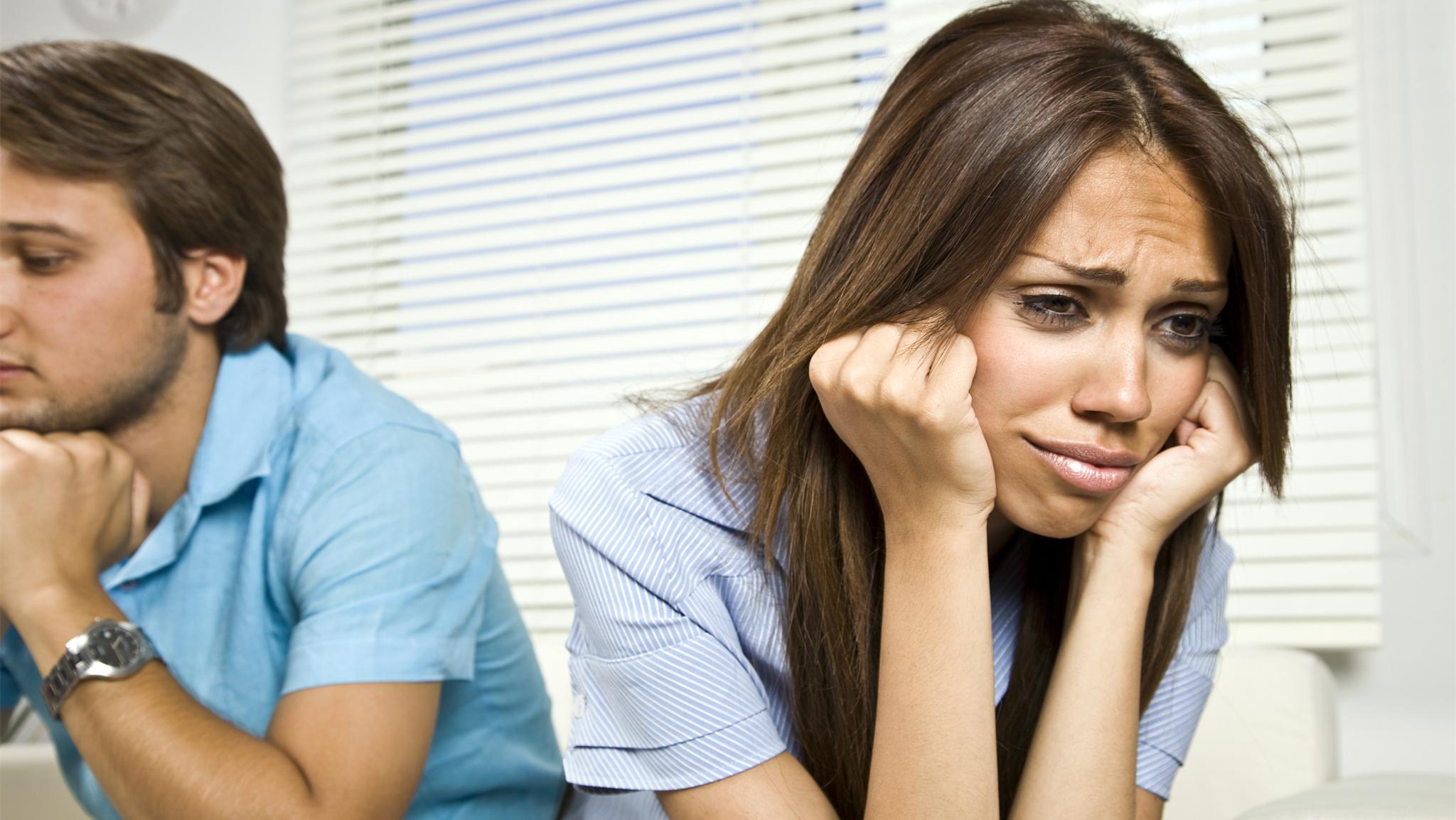 我住在同学家里，和同学的姐姐发生一段往事，至今没有告诉任何人