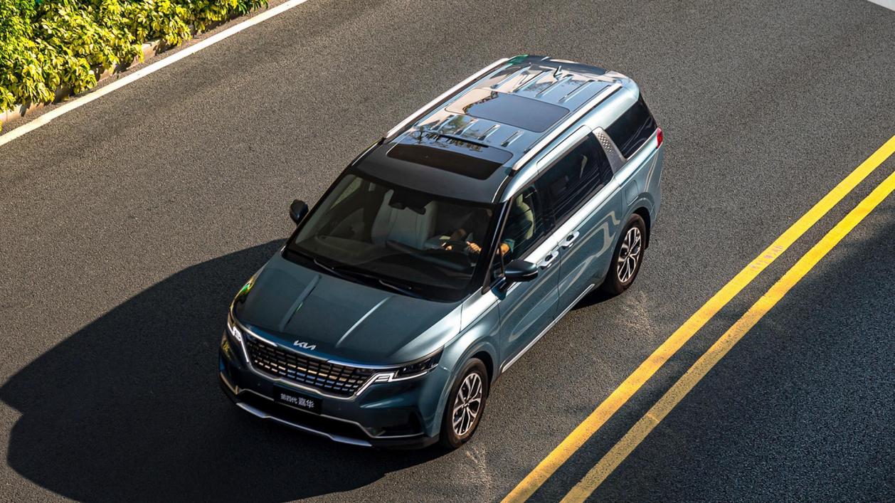 全新起亚嘉华实车很有商务风格,全新款起亚嘉华mpv版