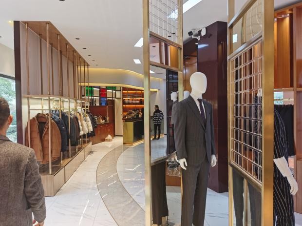 发掘个性之美共享商业圈层——记湖北鲜衣怒马文化传播有限公司