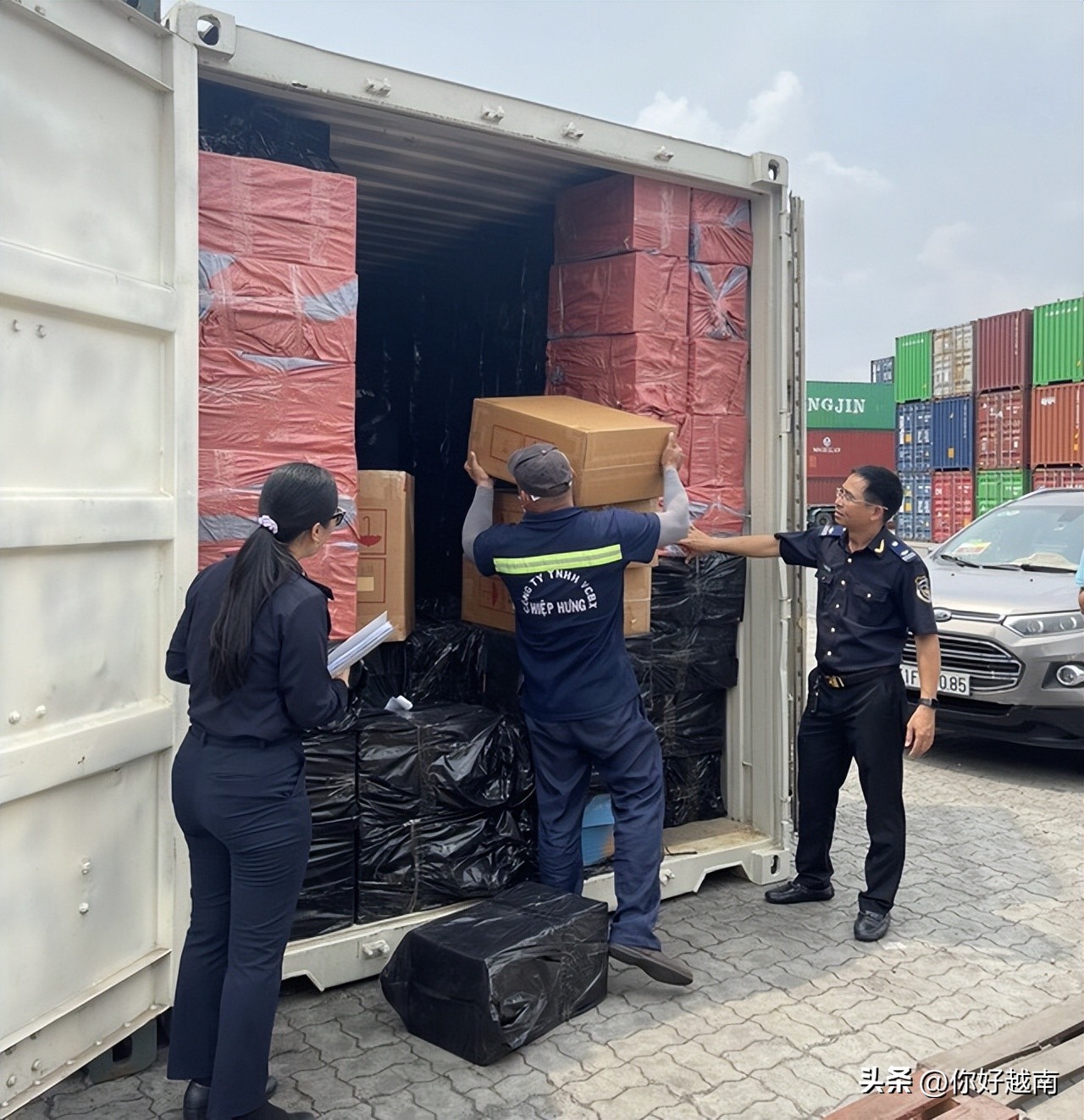 越南海关查获,越南河内海关查获特大假烟