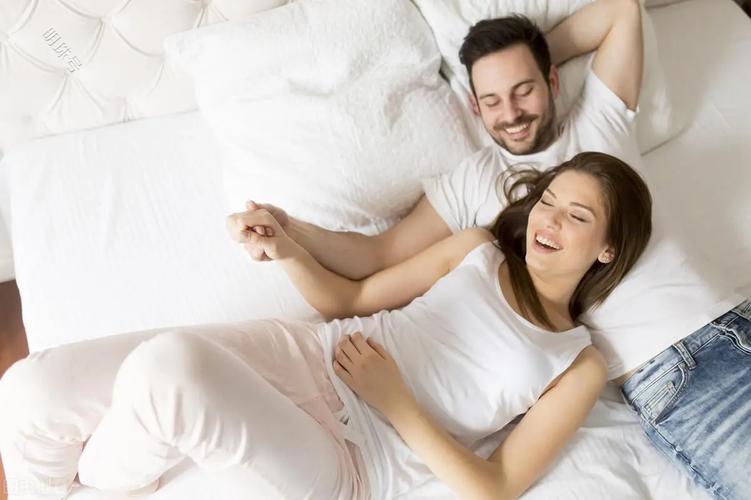 同房不是打仗，别过火！女性同房后出现这4种不适，当心疾病来临