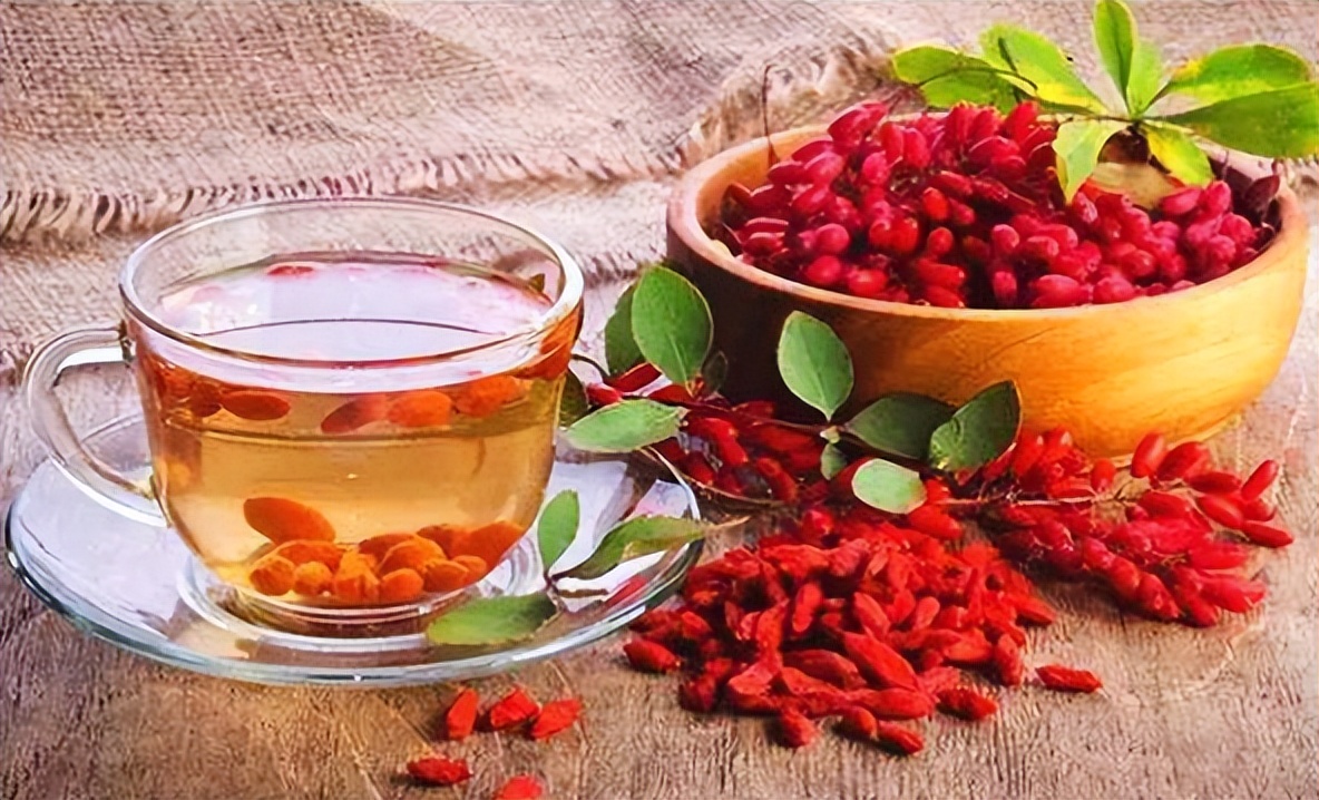 立秋后喝什么养生茶比较好一点呢,秋燥养生茶分别是什么茶类