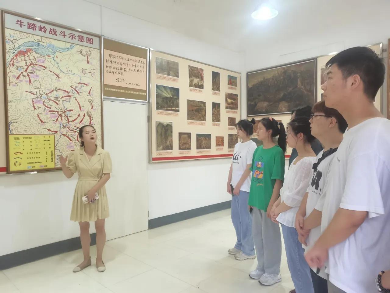 红色文化助力乡村振兴,红色光芒照耀着乡村教育