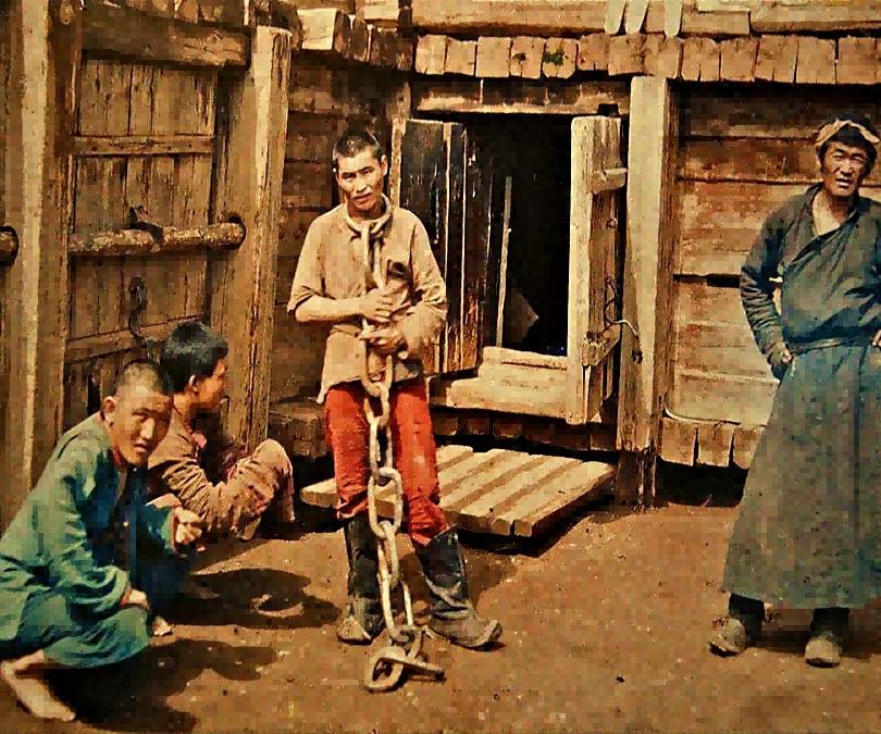 清代杖刑老照片,晚清刑犯图片大全