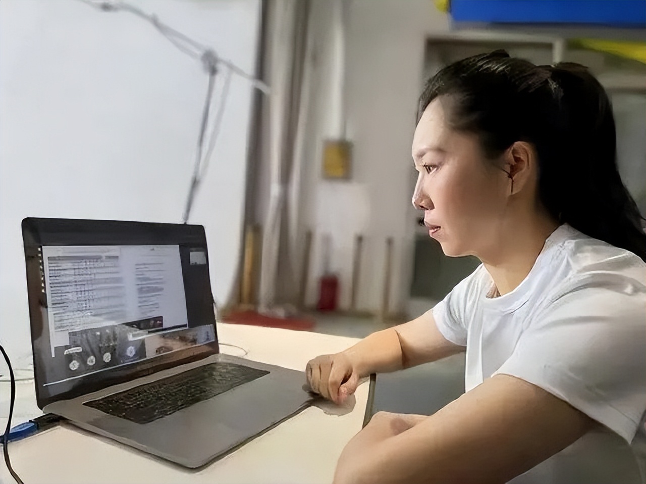 李晓霞乒乓球退役后现在干什么,女乒李晓霞反败为胜