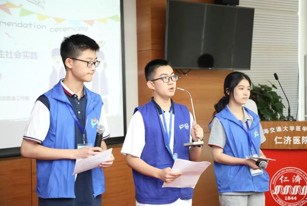 百日誓师女生高考分数,百日誓师女孩高考成绩怎么样