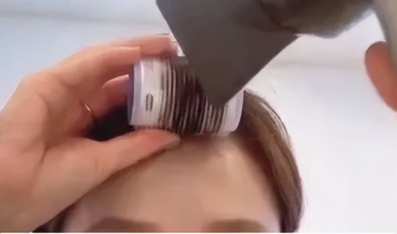 怎么判断适合八字刘海和空气刘海,怎样知道什么样的刘海适合自己