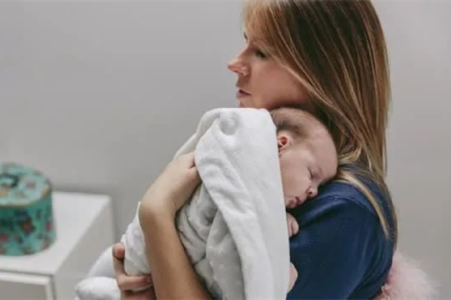 孩子难入眠怎么办,宝宝越来越难哄睡是什么原因