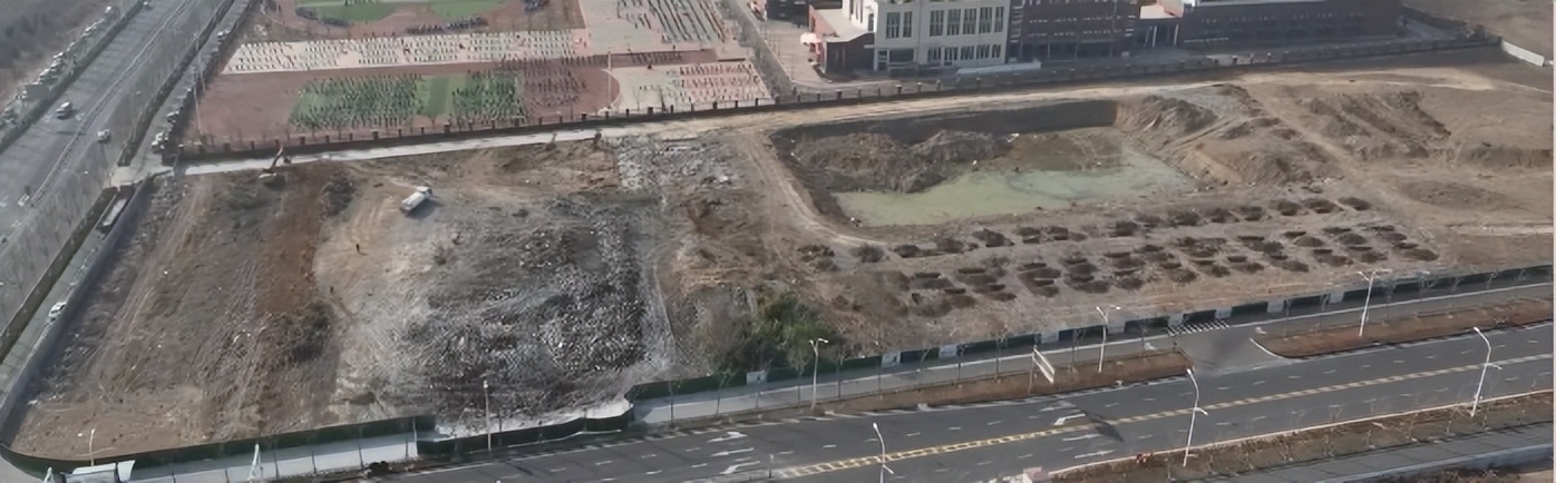 张店经开区十七中新校区,张店西六路小学搬迁到十七中