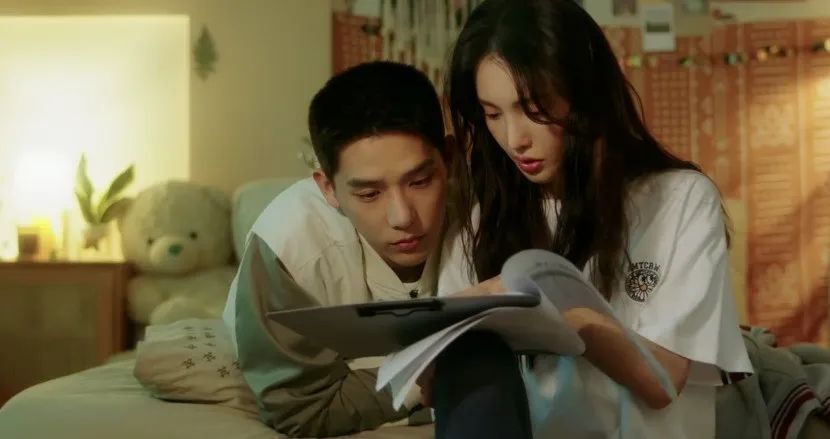 央视批评甜宠剧对应片段,央视批评甜宠剧原文