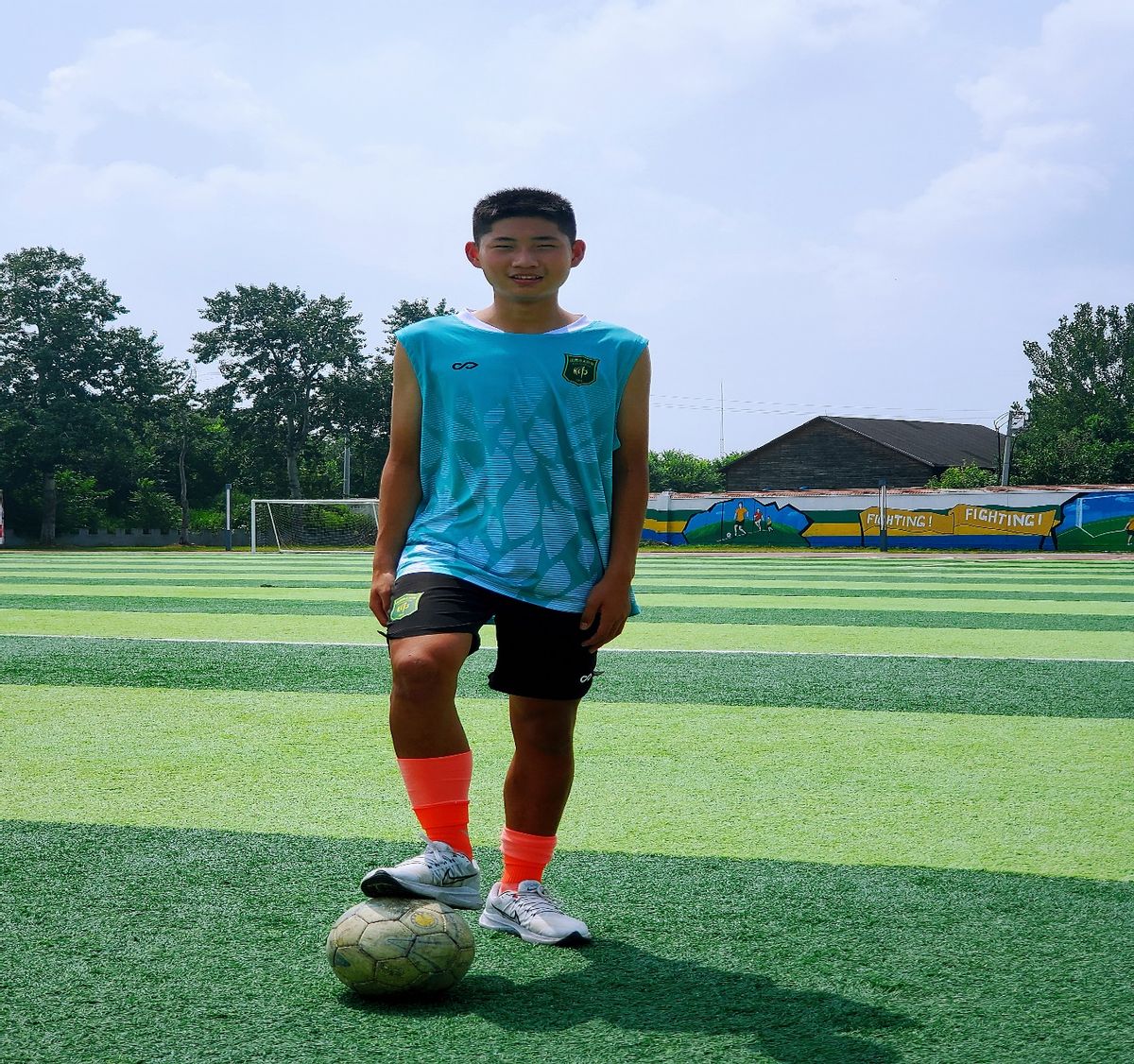 瑗垮捀鏂板尯娌ｄ笢鏂板煄鍦ㄦ坊鍚嶆牎,瑗垮畨瀛﹀瓙杩斾埂