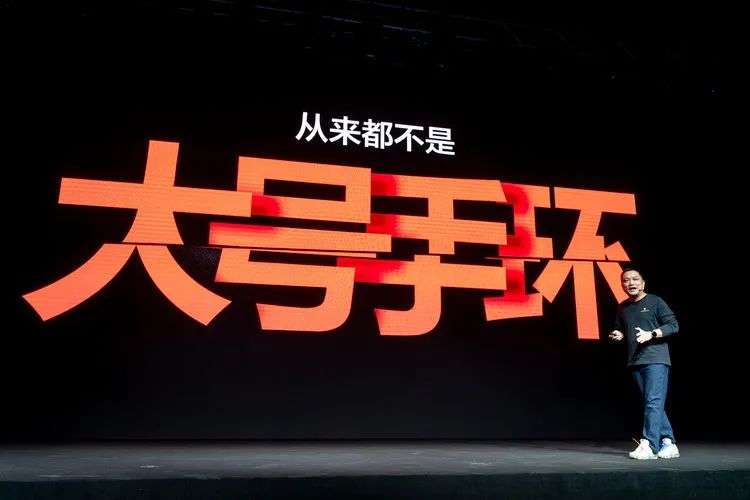 智能手环哪个值得购买,百元带nfc智能手环推荐